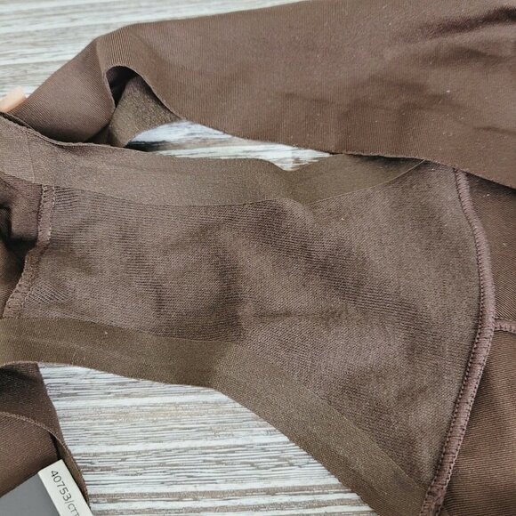 Maidenform The Smooth One Hipster Panty Brown Disc HTF Seamless Brown S/5 Smooth - Picture 6 of 8